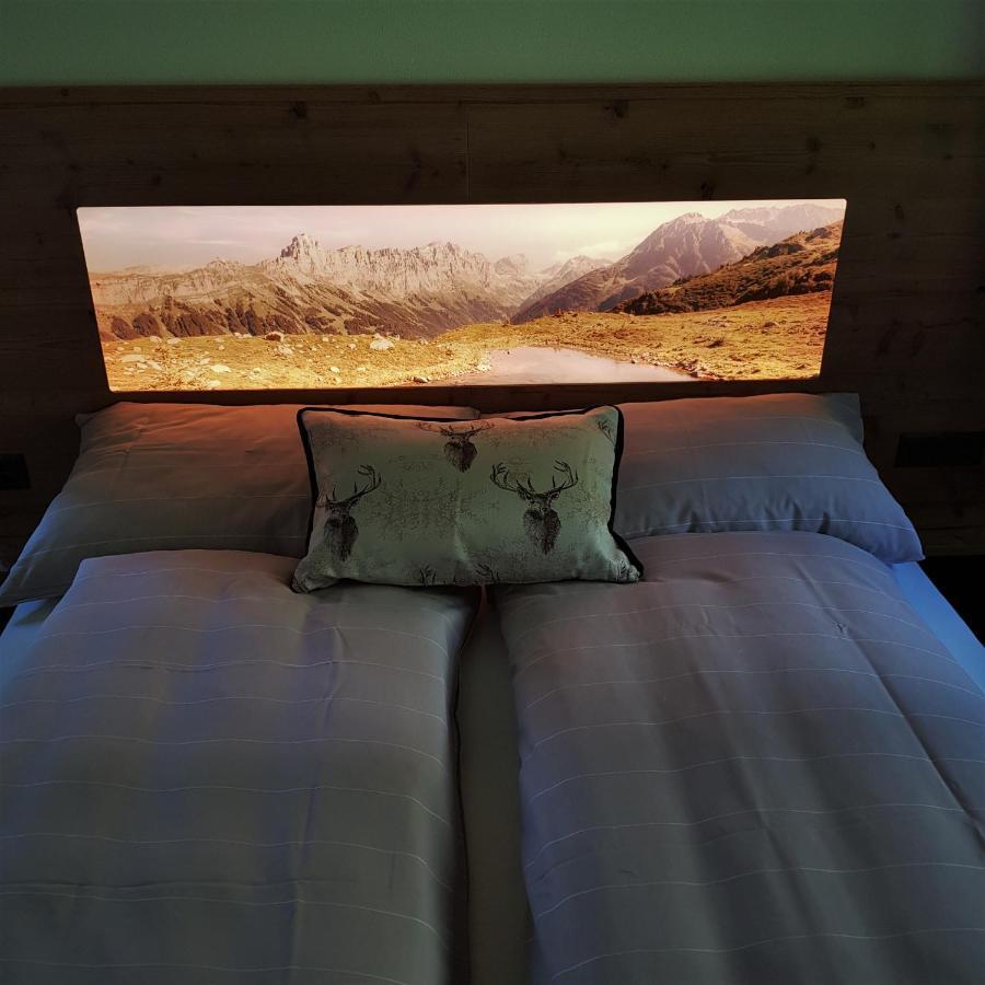 Gadmen Triftblick Bed & Breakfast エクステリア 写真