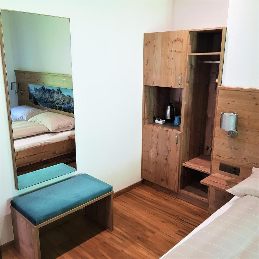 Gadmen Triftblick Bed & Breakfast エクステリア 写真