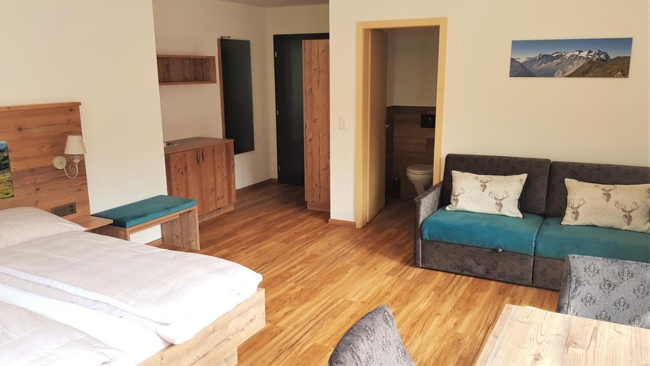 Gadmen Triftblick Bed & Breakfast エクステリア 写真