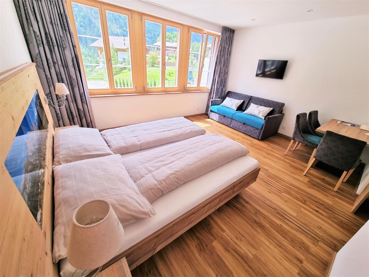 Gadmen Triftblick Bed & Breakfast エクステリア 写真