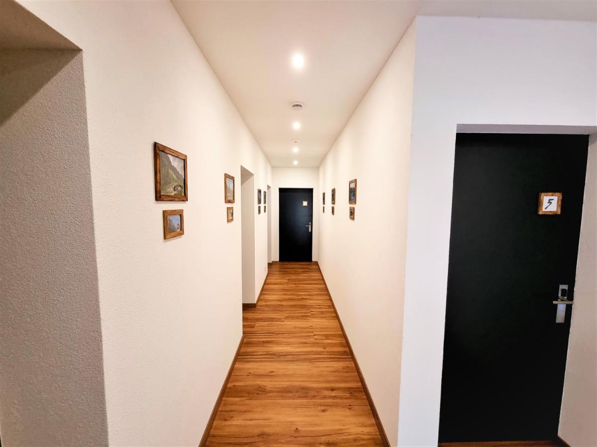 Gadmen Triftblick Bed & Breakfast エクステリア 写真