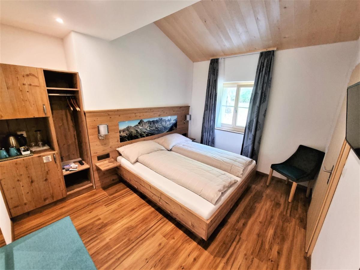 Gadmen Triftblick Bed & Breakfast エクステリア 写真